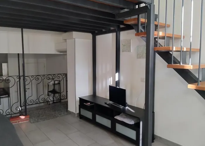 Mancinelli House ميلان