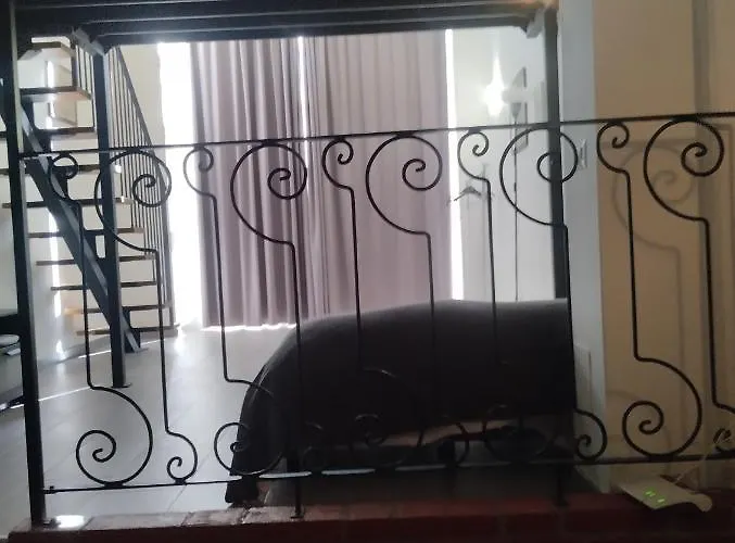شقة Mancinelli House